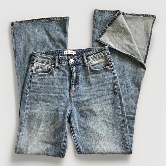 Cello Jeans Woman’s Blue High Rise Flare Split Hem Side Slit Junior Size 3 - Picture 3 of 6
